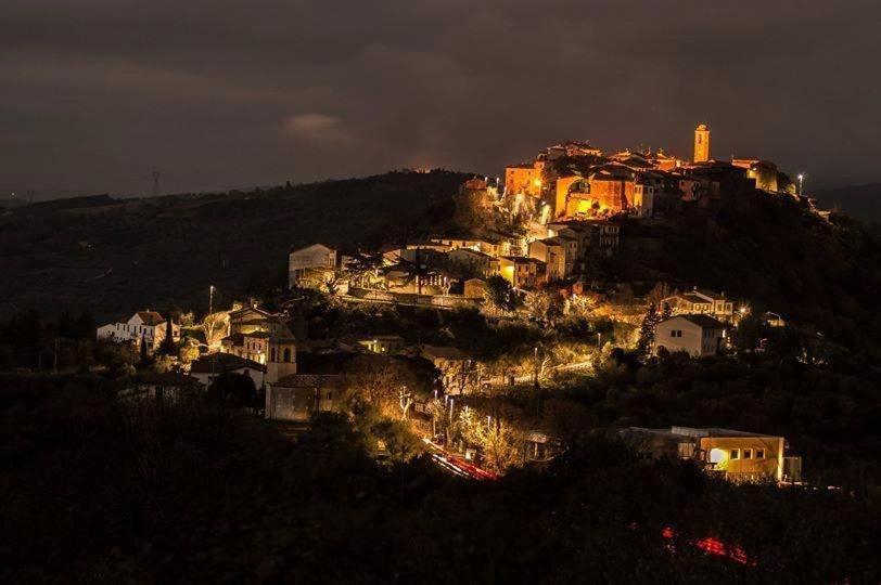 Hotel Antichi Casali à Castel del Piano  Extérieur photo